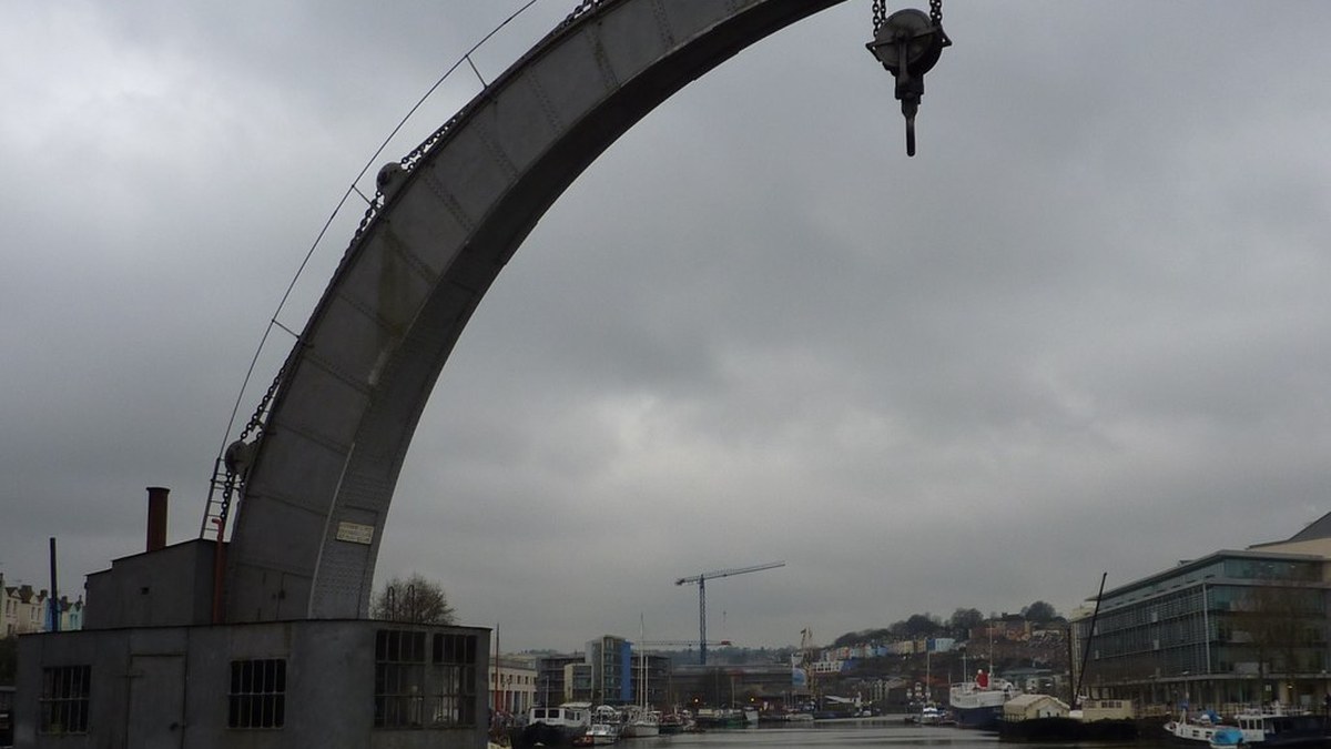 Steam crane at Bristol Floating Harbour